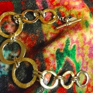 Silver and gold primer jewelery bracelet